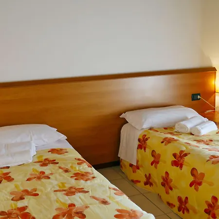 Hotel Vajont 3*