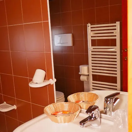 Hotel Vajont 3*